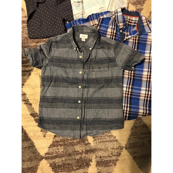 Old Navy Boys Short Sleeve Button Up Collared Shirts Size Medium 8 - Picture 6 of 8